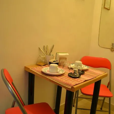 Il Saraceno Errante Couette-café Catane